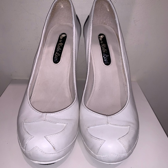 🔥🔥MUST SELL🔥🔥KOBI LEVI! SWAN PUMPS! NEVER TRIED ON! IN BOX NWT - Picture 8 of 12